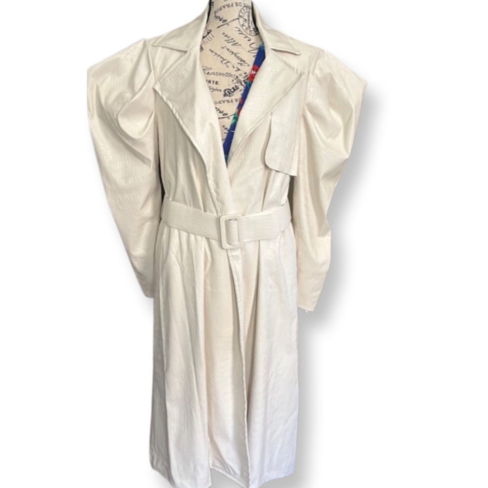 Faux Leather Single Breasted White trench w Statement Sleeve - Picture 3 of 15